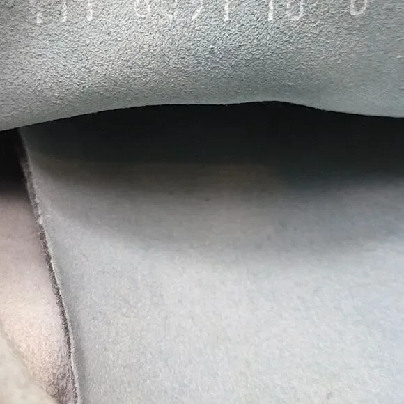 Gucci Mens Lace Up Sneaker Size 10 WHT Gray Suede White Leather 111 6091 - Picture 9 of 10